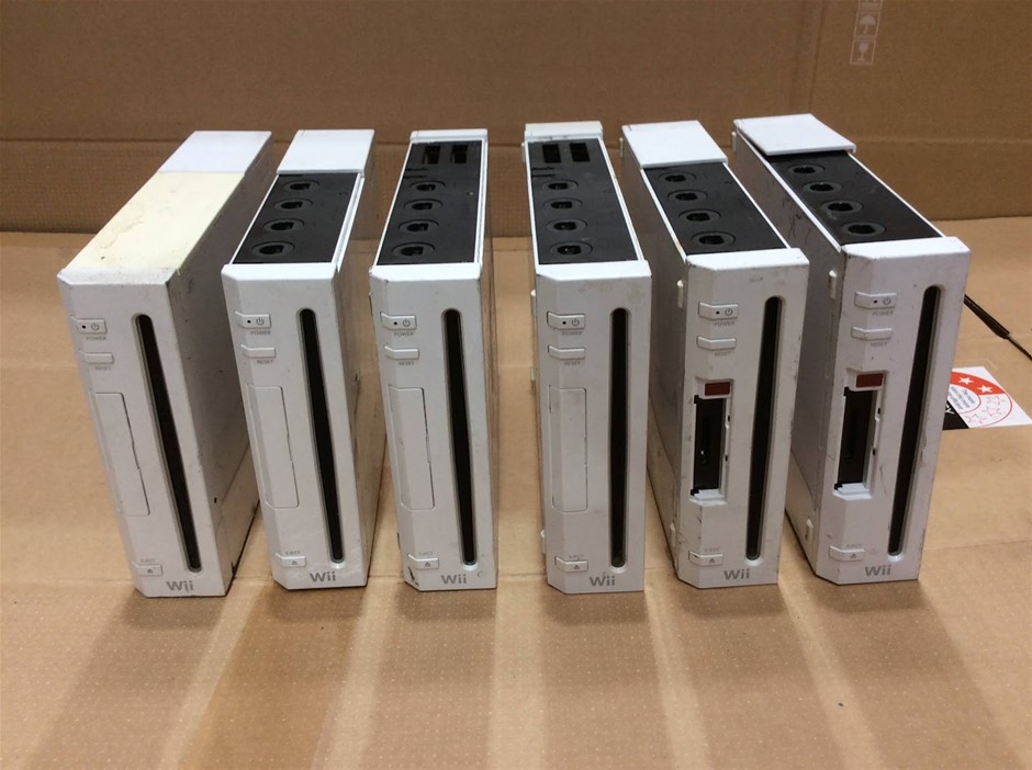 Nintendo RVL-001 (AUS) Wii Console - White (Lot of 6)
