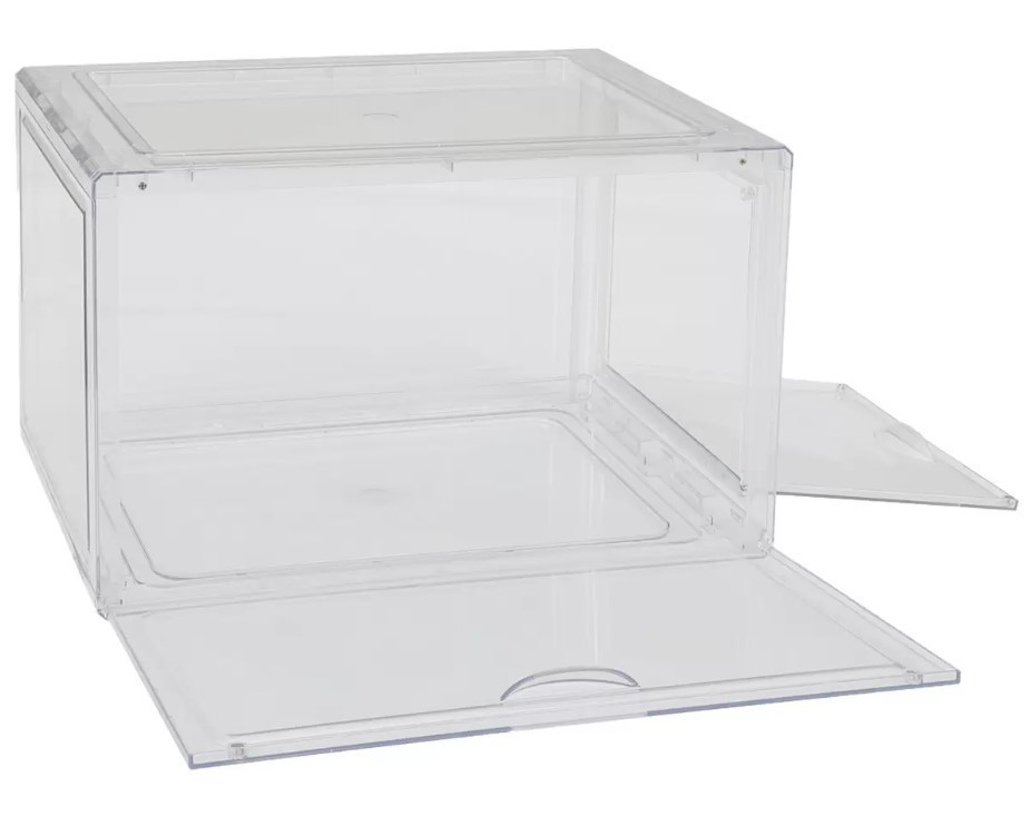 2 x SIGNATURE 4pk Stackable Shoe Boxes. NB: Minor use, not in original pack