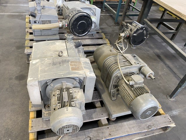 Becker Vacuum Pumps x 4