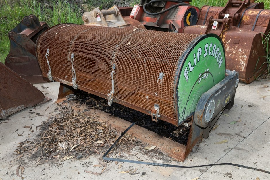 2022 FLIP SCREEN AUST. S45 Skid Steer Flip Screen Attachment (Hydraulic)