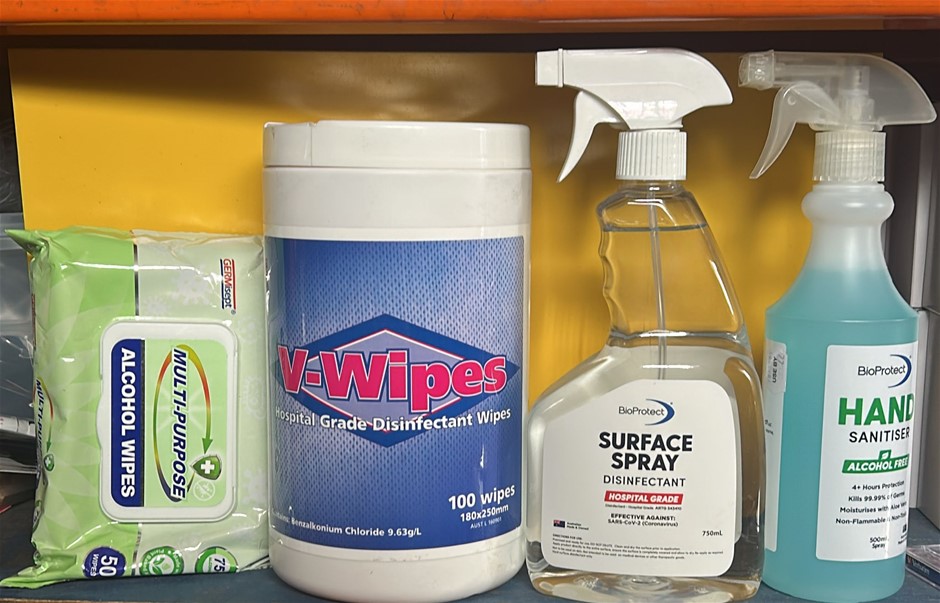 4x Cleaning/Sanitising Products