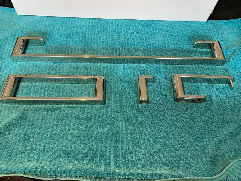 New in Boxes Multitude Mirror Polish Bathroom Accessories