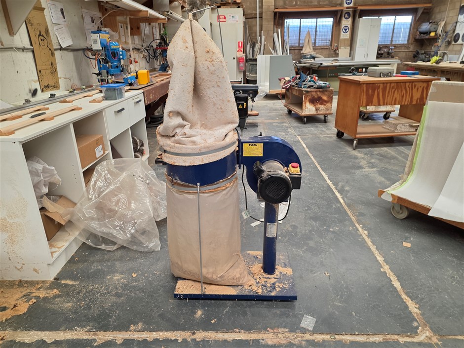 Carbatec Dust Extractor