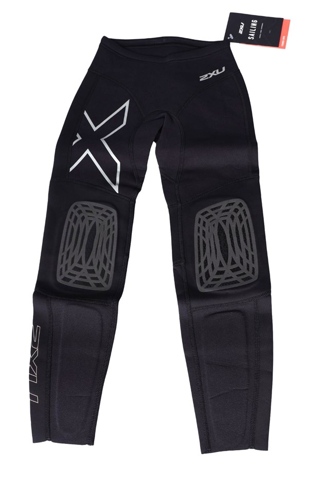 4 x 2XU Youth Neoprene Pants, Size S, Black/Reflective Buyers Note - Disco