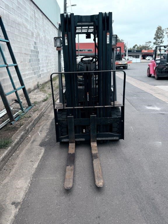 No Reserve Crown Forklift & Walkie Reach Stacker