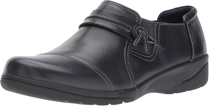CLARKS Women's Cheyn Madi Slip-On Loafer, Size US 8.5M / UK 6 / EU 39.5, Na