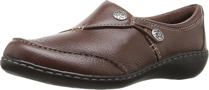 CLARKS Women's Ashland Lane Q Slip-On Loafer, Redwood, Size US 9.5M / UK 7