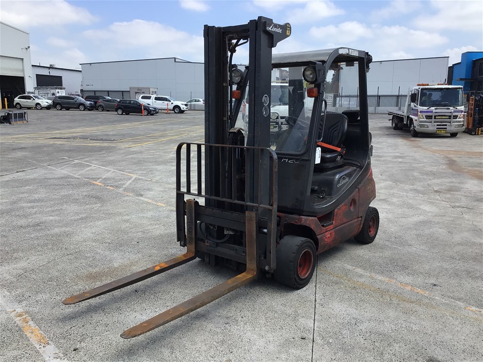 Linde H20 Counterbalance Forklift