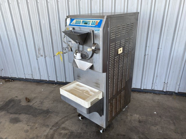 <p>Carpigiani Labotronic 1545 RTX Ice Cream Batch Freezer</p>