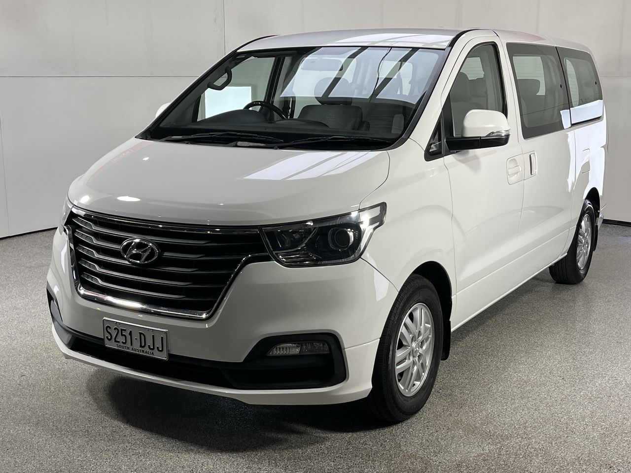 2018 Hyundai iMAX Active TQ II