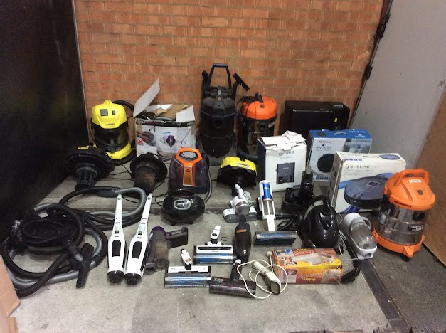 Goblin/Dyson/Karcher Mixed Brand & Model Vacuum Cleaner/Appliances & Parts