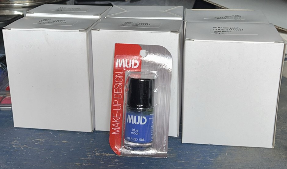 18x MUD Nail Colour (Blue Moon)