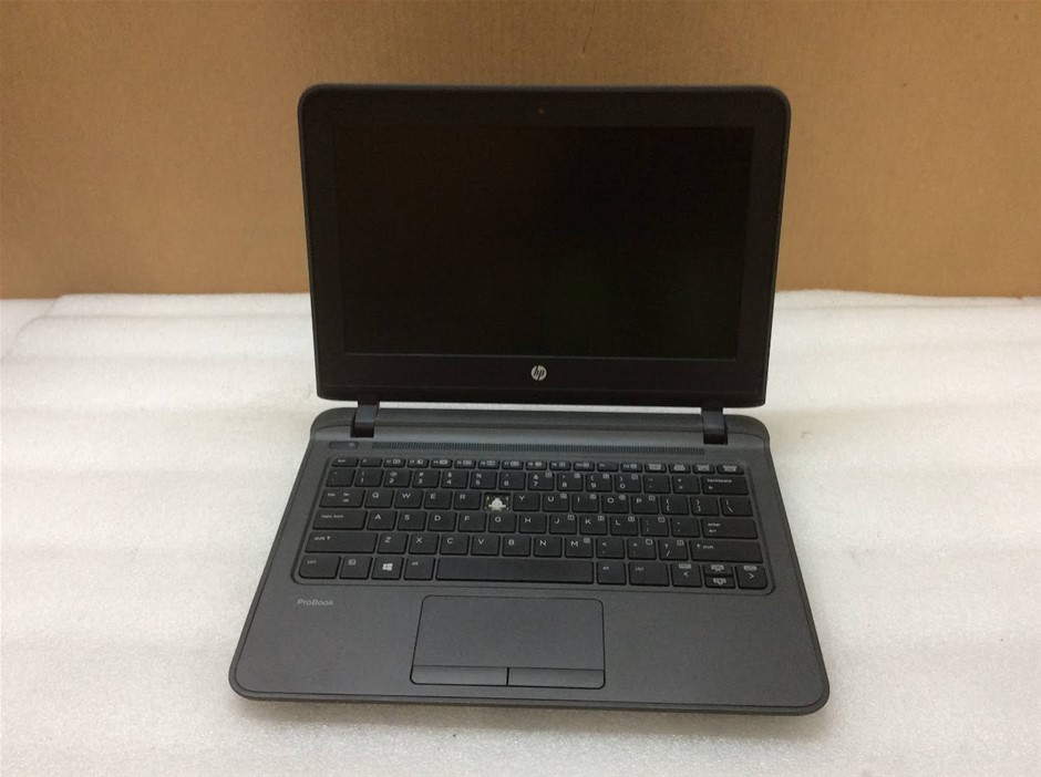 HP ProBook 11 G2 Laptop i3-6100U 4GBRAM 128GB Black
