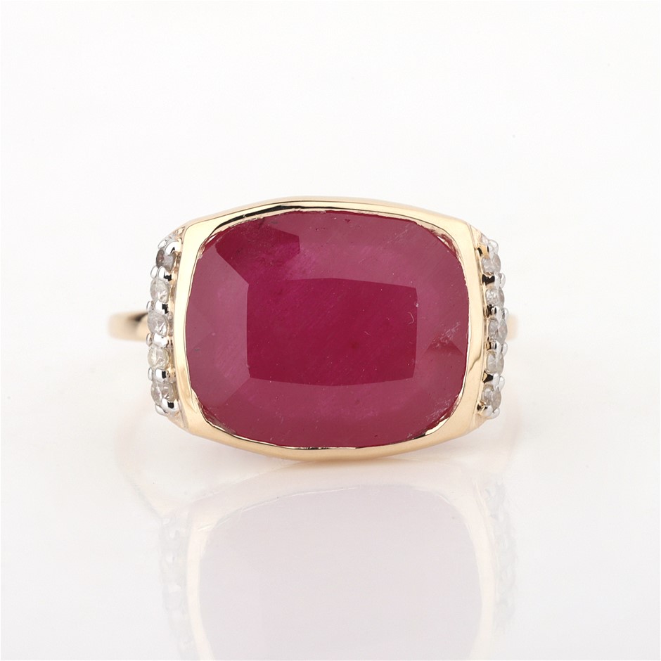 Yellow Gold Natural Ruby & Diamond Ring with valuation