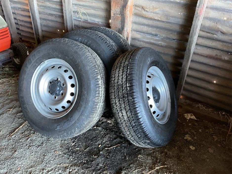 Set of 4 Rims +Tyers