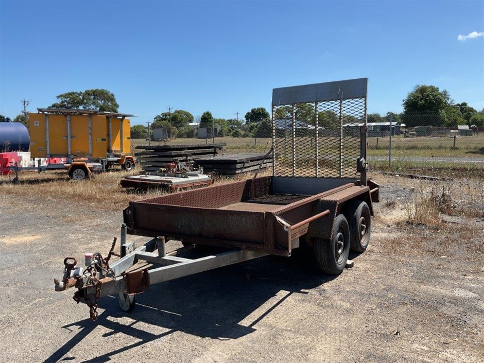 2006 Towpax 6AR BOX TYP Tandem Box Trailer