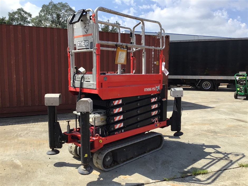 <p>2020 Athena 850 Bi-Levelling Scissor Lift</p>
