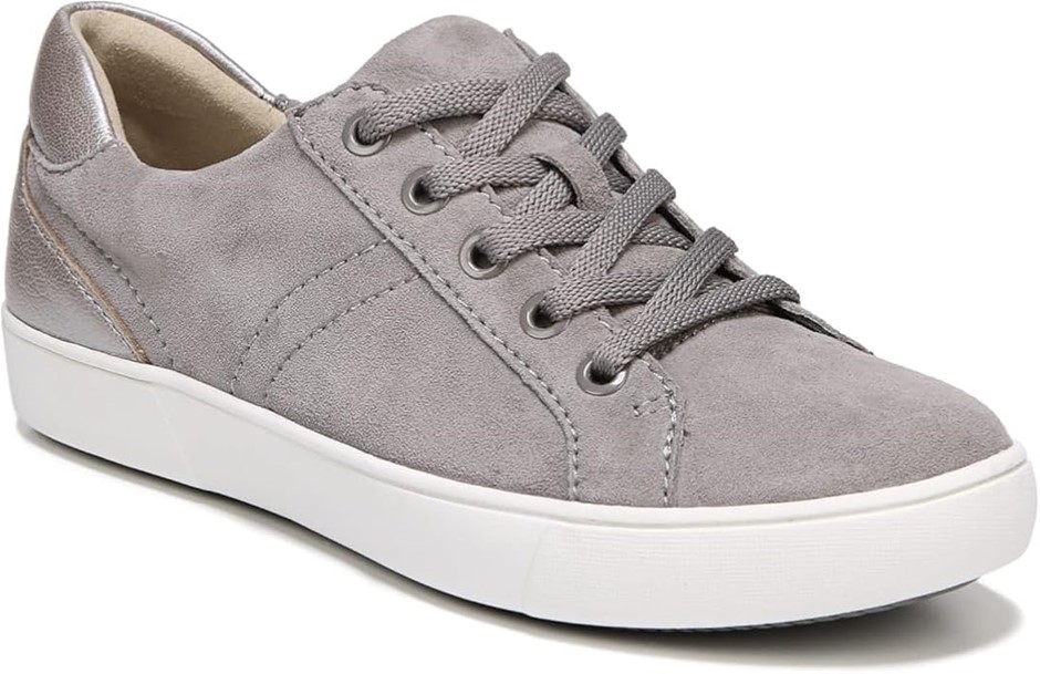Naturalizer Women Morrison Fashion Sneaker, Grey, 7.5 Wide. NB: No box