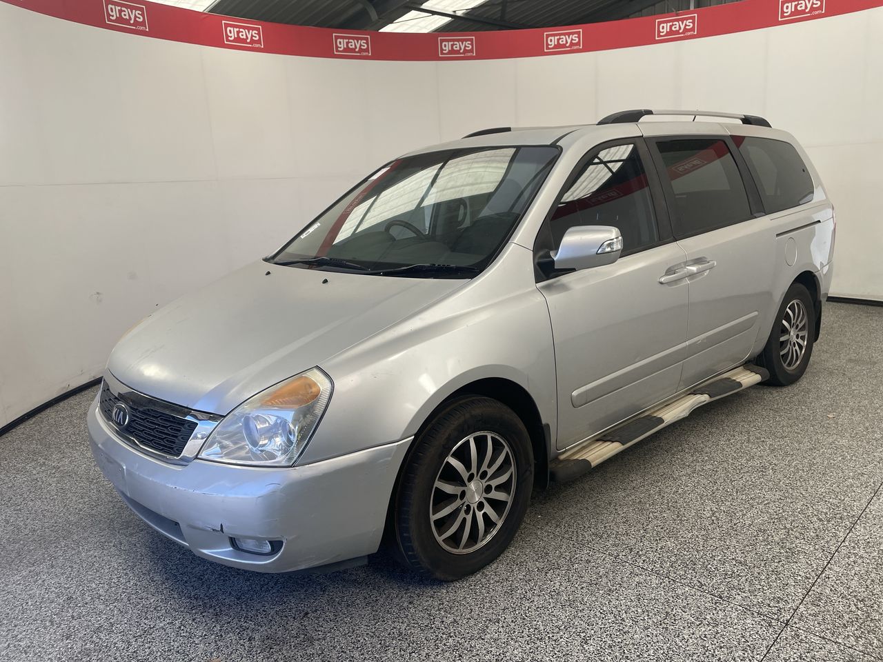 2013 Kia Grand Carnival Platinum VQ Automatic 8 Seats People Mover