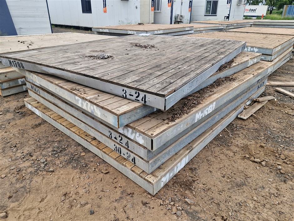 6x Modular Decks - 3.0m x 2.4m - Moranbah