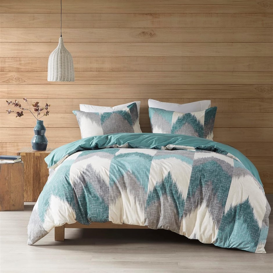 INK+IVY Alpine Duvet Cover Set, 3pc, Aqua, King. Buyers Note - Discount Fr