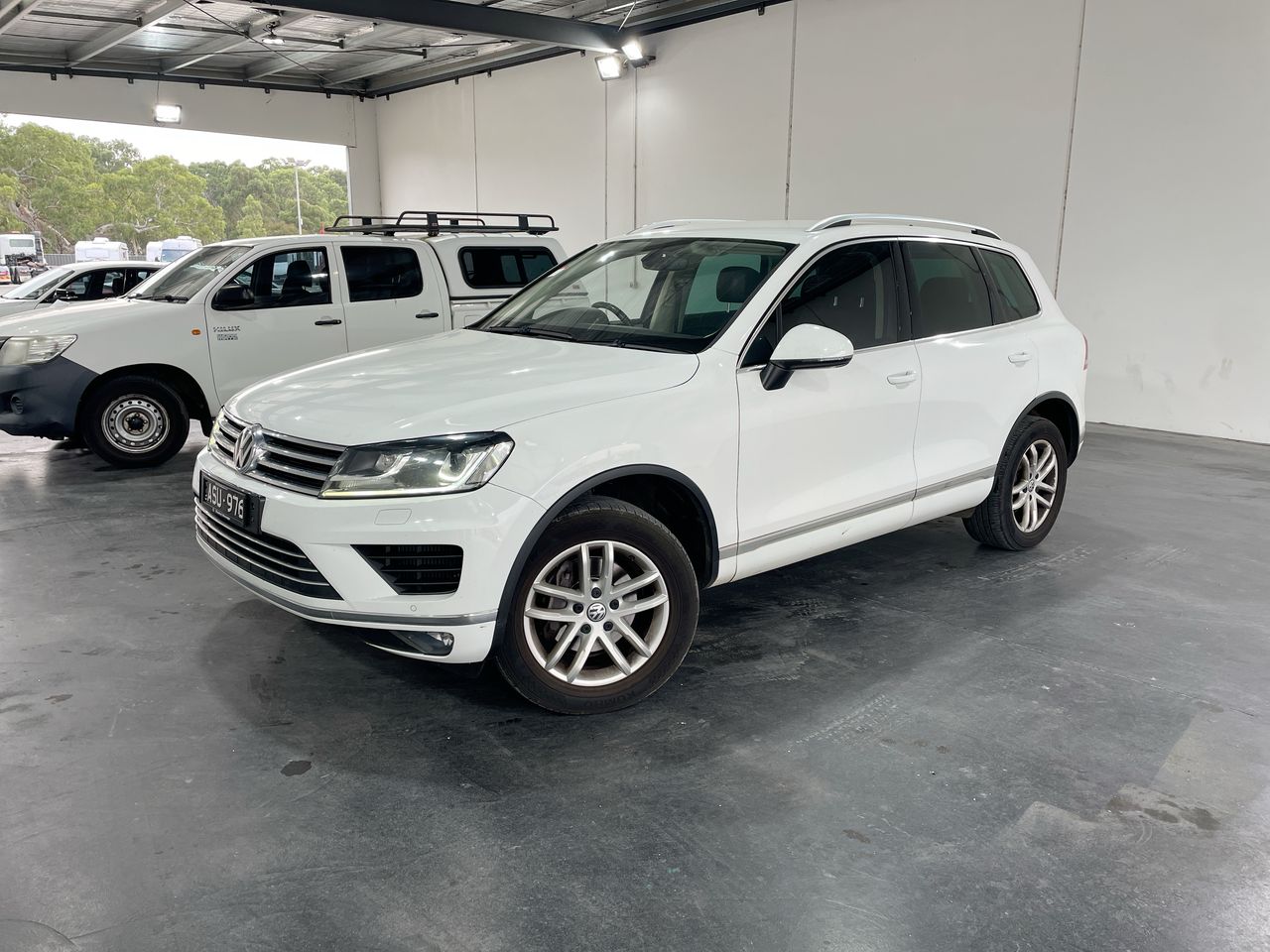 2017 Volkswagen Touareg 150TDI ELEMENT 7P Turbo Diesel Auto - 8 Speed Wagon