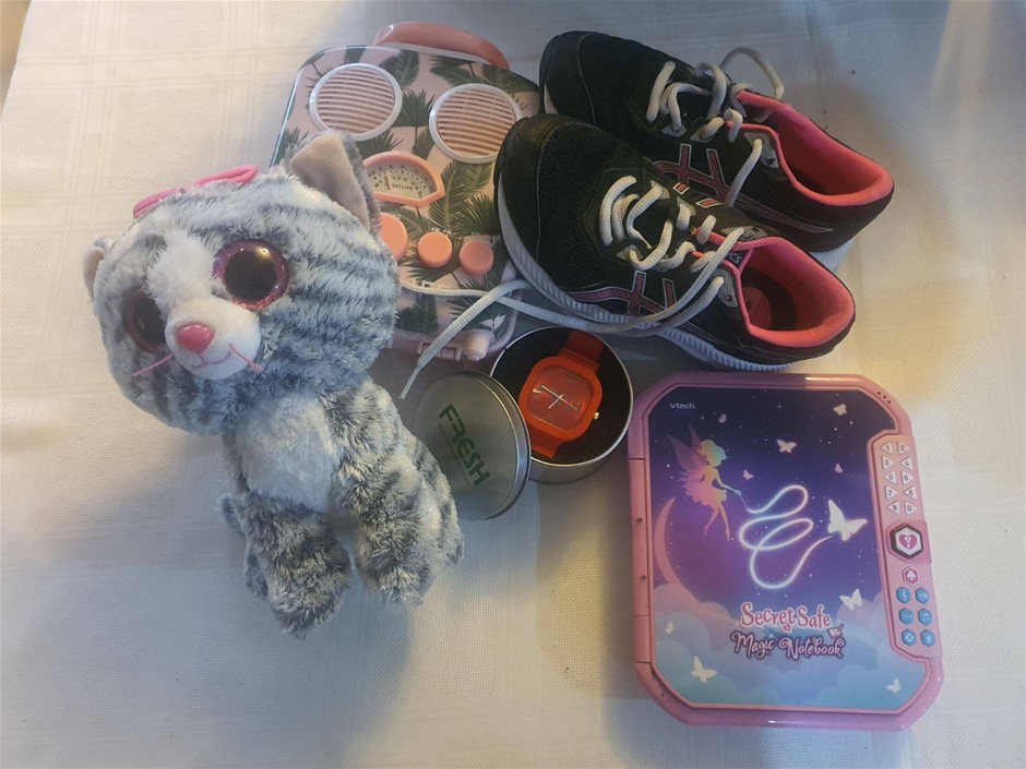 Young Girls Acc. Used