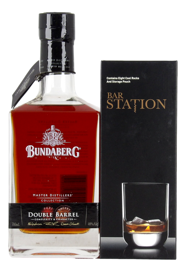 Bundaberg Master Distillers Coll Double Barrel Rum + Bar Station (1x 700mL)