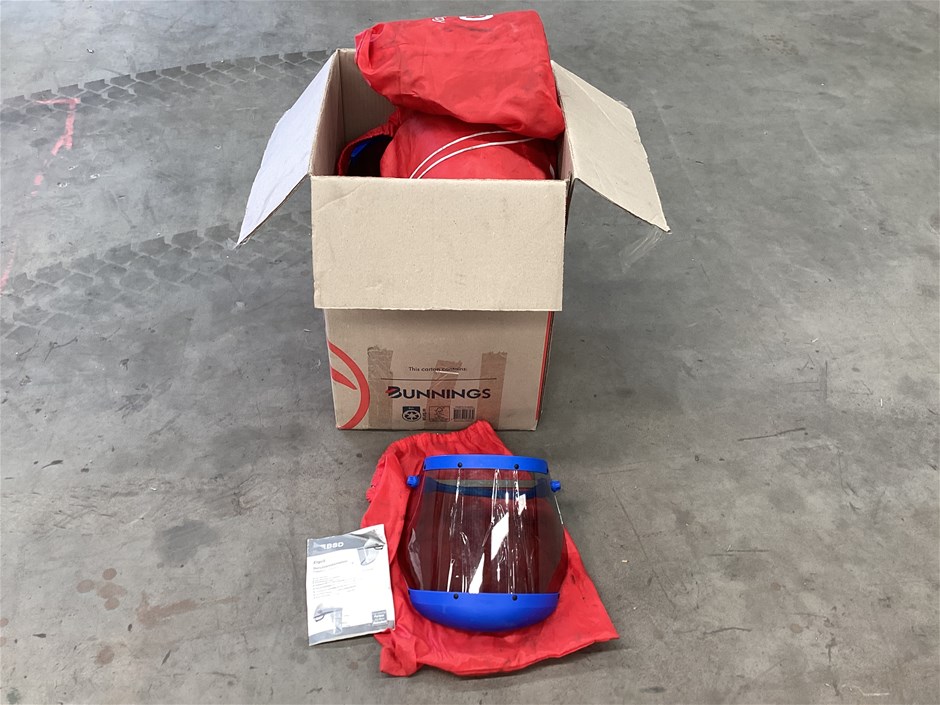 <p>Electric Arc Flash Face Shields x 10 </p>