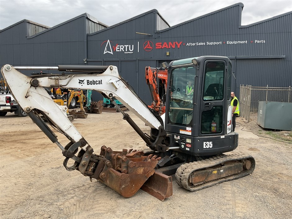 2015 Bobcat E35-M Hydraulic Excavator