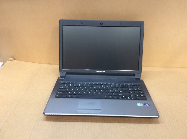 MEDION E6228 Laptop i3-2370M 4GBRAM/16GB Black