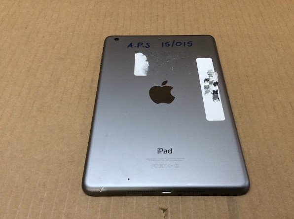 APPLE IPAD MINI 2 A1489 A7 32GB Tablet
