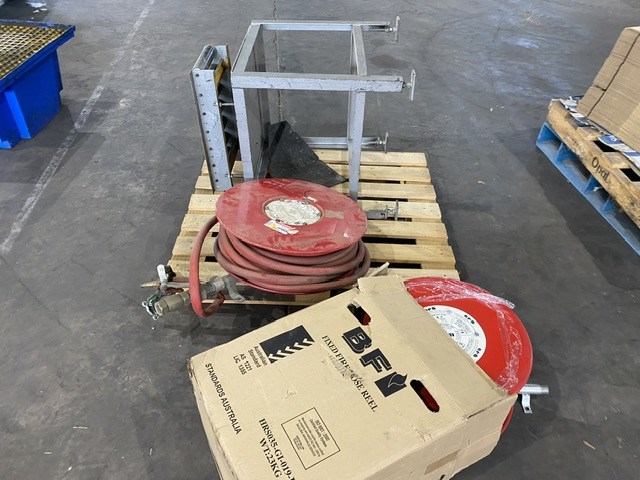 <p>Fire Hose & Reels x 2</p>