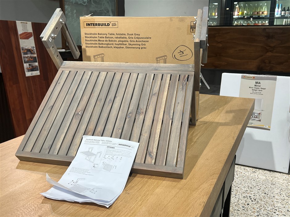 <p>Interbuild Toronto Balcony Table</p>