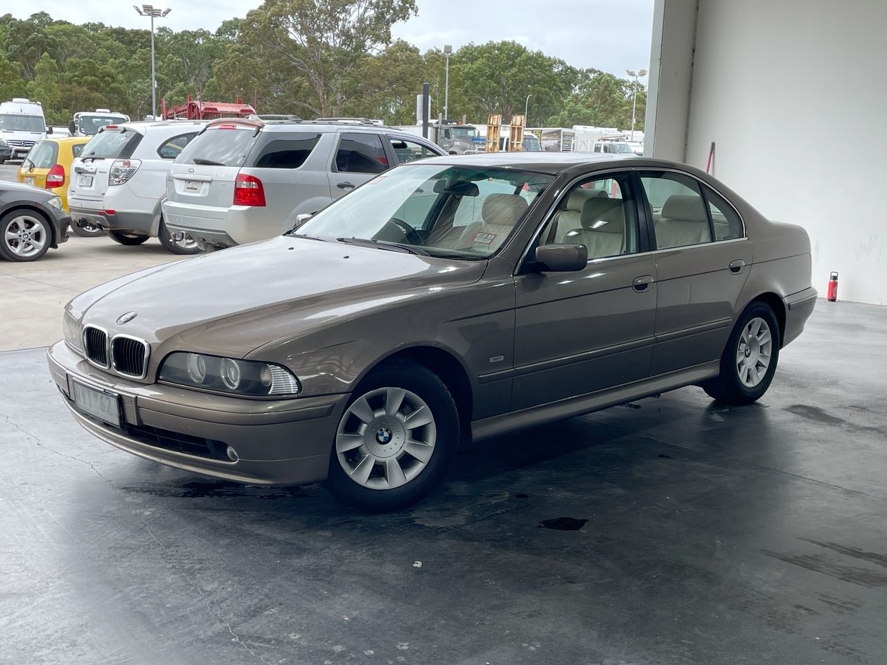 2001 BMW 525i Executive E39 Automatic Sedan