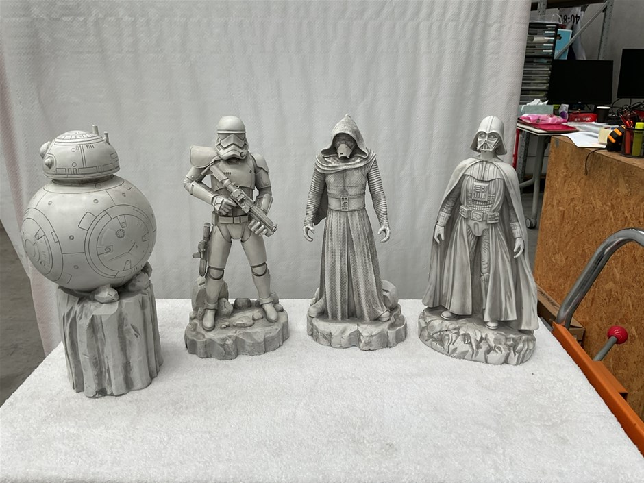 Star Wars Statues X 4