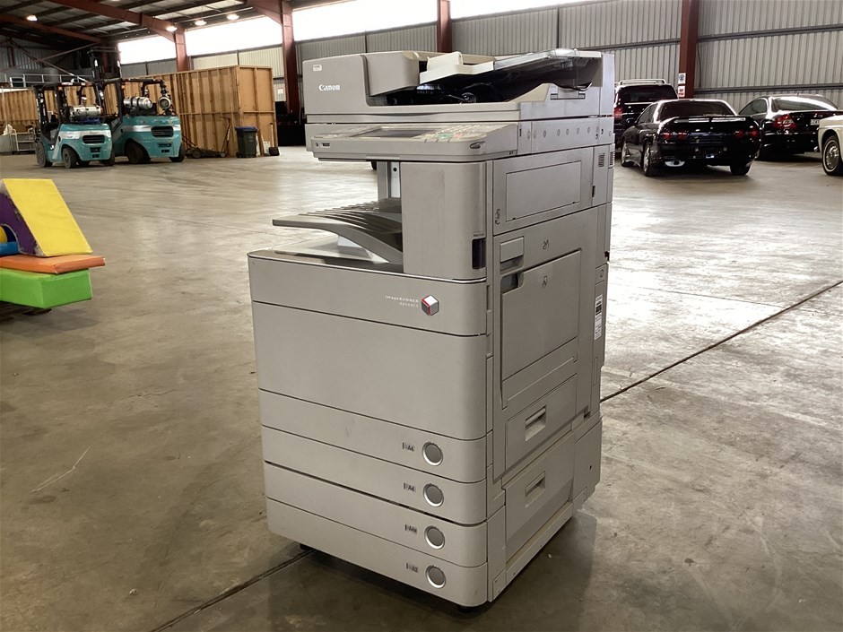 <p>Canon C5235 Image Runner Advance Photo Copier/Printer</p>