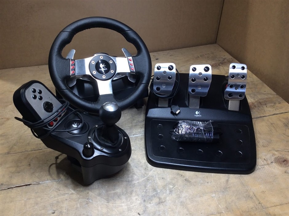 Logitech G25 Racing Wheel Steering Wheel + Pedals + Shifter