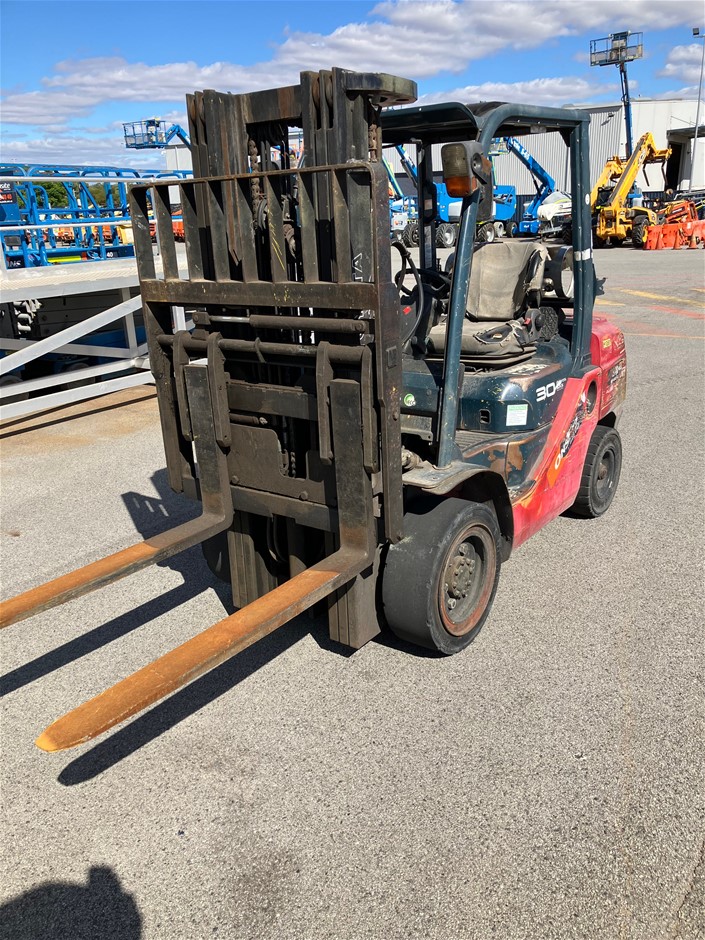 2009 Toyota 32-8FG30 Forklift - 3.2t - 4.0m - LPG - Kwinana