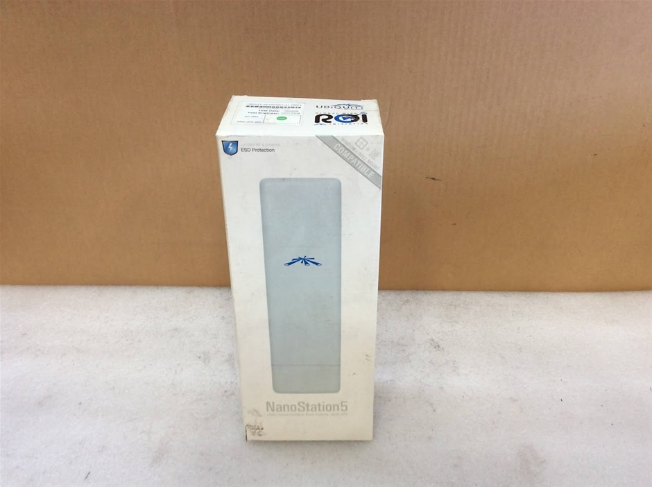 Ubiquiti NanoStation5 5GHz Wireless CPE - New Unboxing