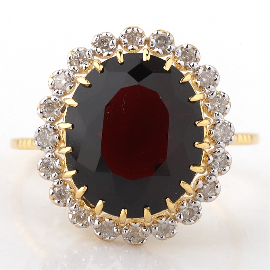Yellow Gold Natural Garnet & Diamond Ring with Valuation