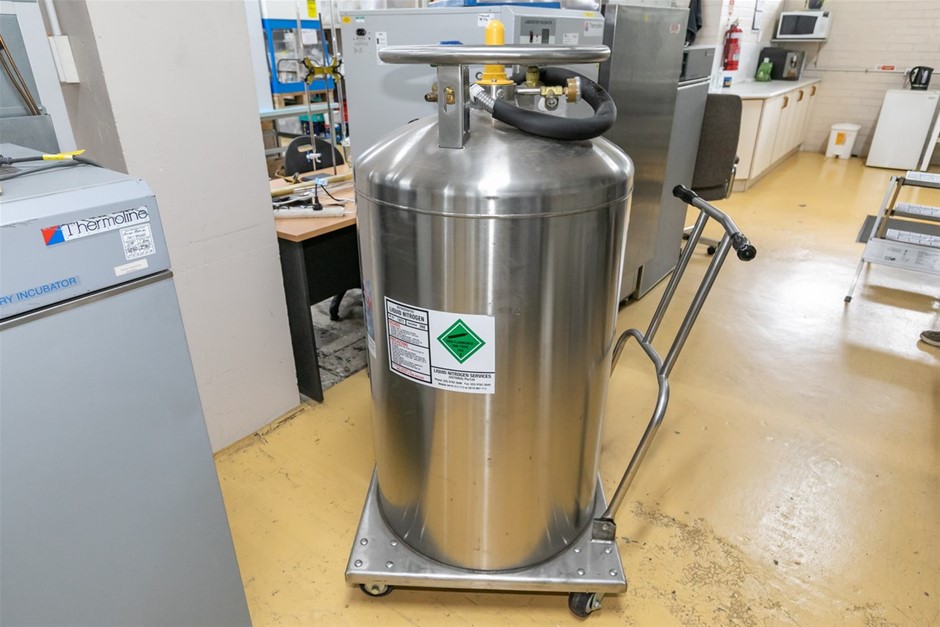 Liquid Nitrogen Pressurised Stainless Steel Storage Tank
