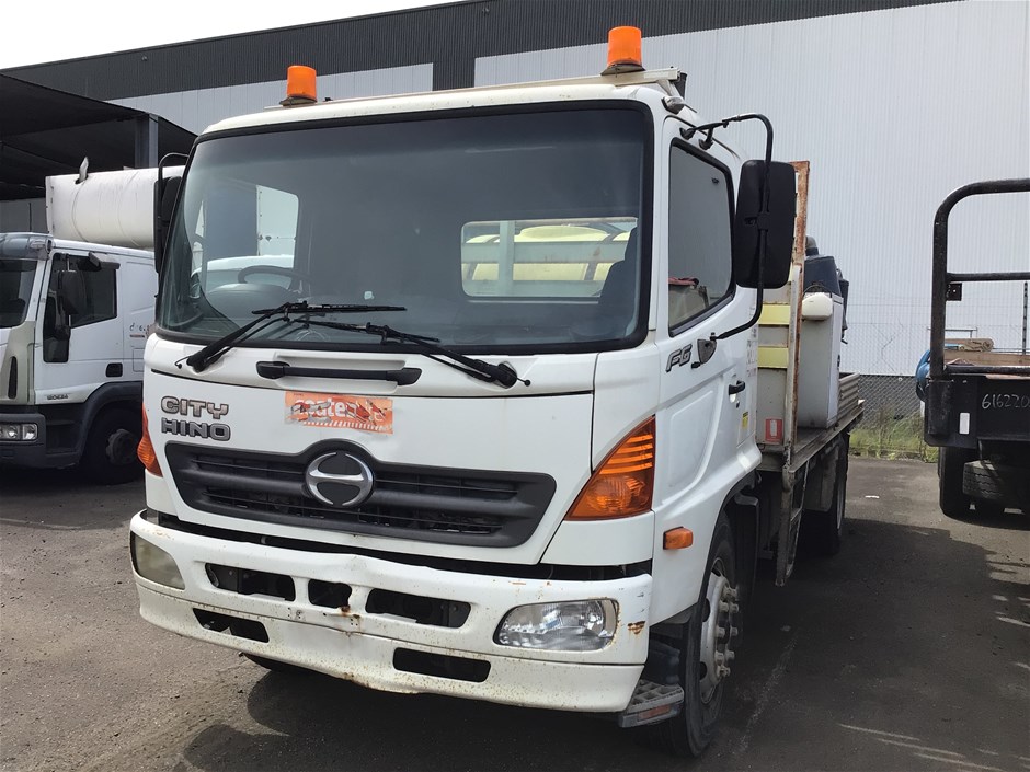2007 Hino FG1J 4 x 2 Water Truck 8t (Portaloo Pump) ( Non Goer )