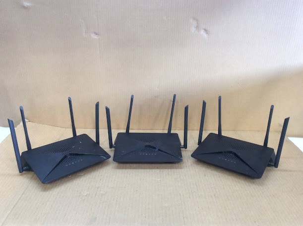 D-Link DSL-3900 Modem Router (Lot of 3)