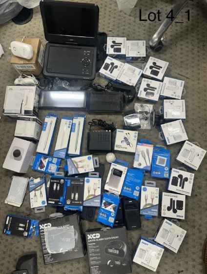 End of Lease Sale: Large quantity of electrical goods including: