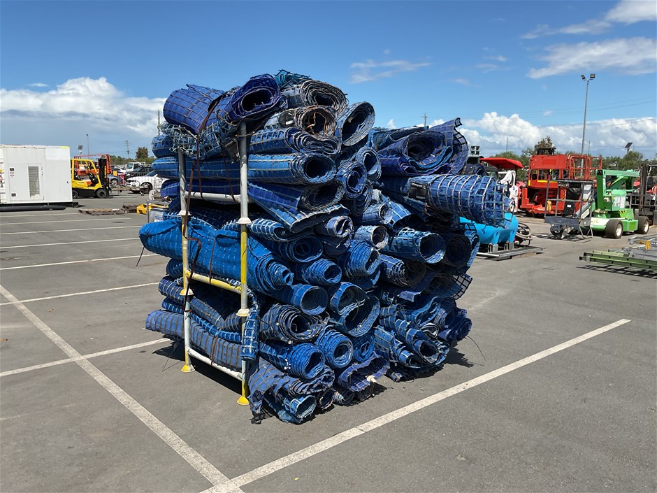 <p>Qty Of Mesh Sheets</p>