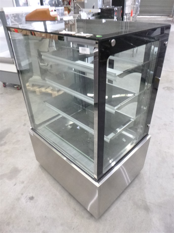 Exquisite Mobile 4 Level Square Glass Commercial Cake Display Refrigerator