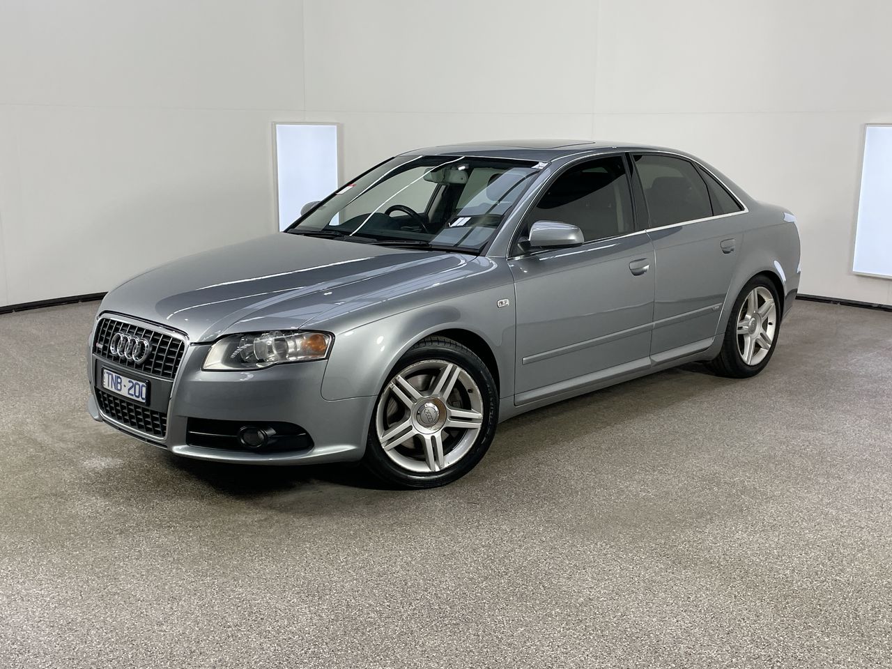 2005 Audi A4 2.0 TFSI Quattro B7 Automatic Sedan