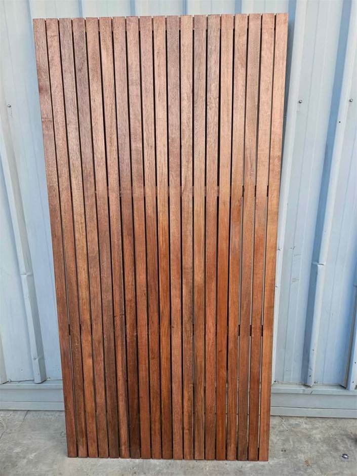 Keruing Solid Panel 1800x900mm