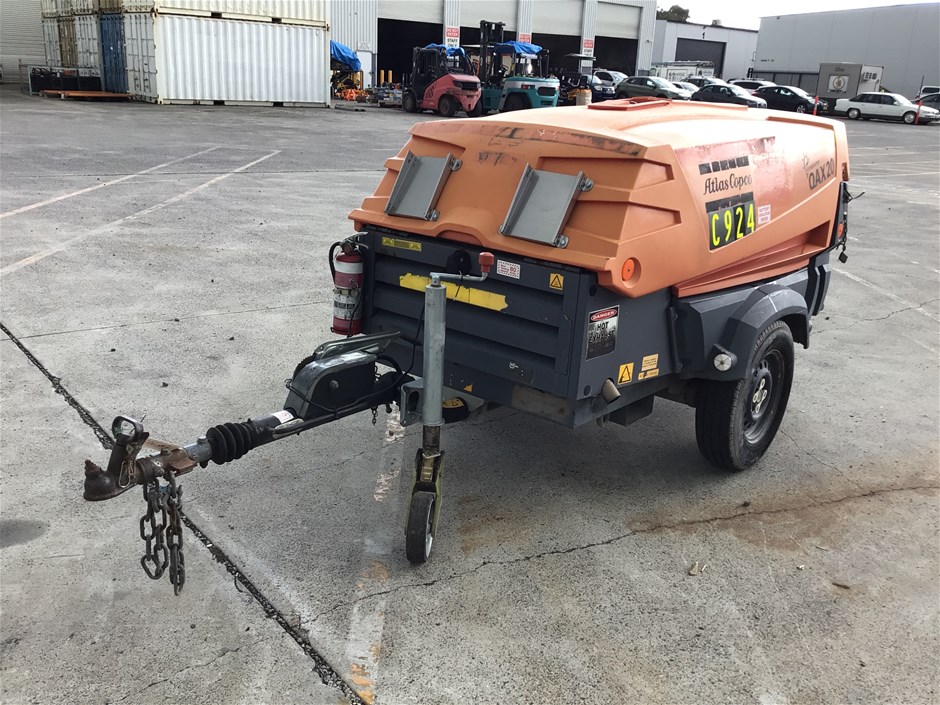<p>Atlas Copco  QAX20 Trailer Mounted Generator</p>
